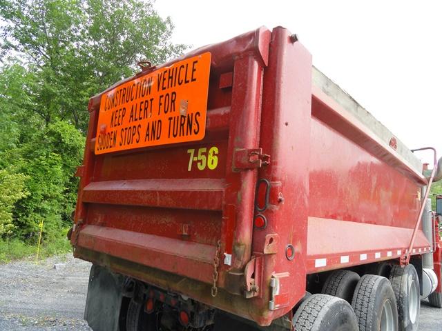 1995 MACK Model R688S Tri-Axle Dump Truck, VIN# 1M2P267C6SM025567, powered