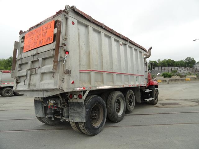 1995 MACK Model CL713 Tri-Axle Dump Truck, VIN# 1M2AD62C7SW002908, powered