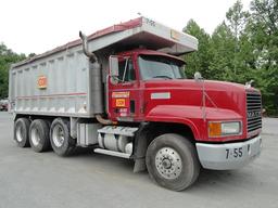 1995 MACK Model CL713 Tri-Axle Dump Truck, VIN# 1M2AD62C0SW002426, powered