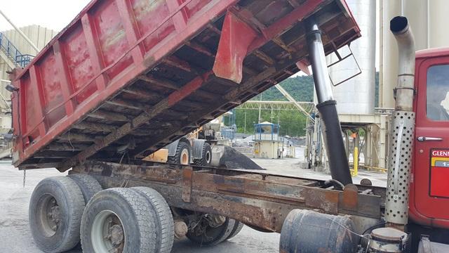 1990 MACK Model DM690S Tandem Axle Dump Truck, VIN#1M2B197C3LM006863, power