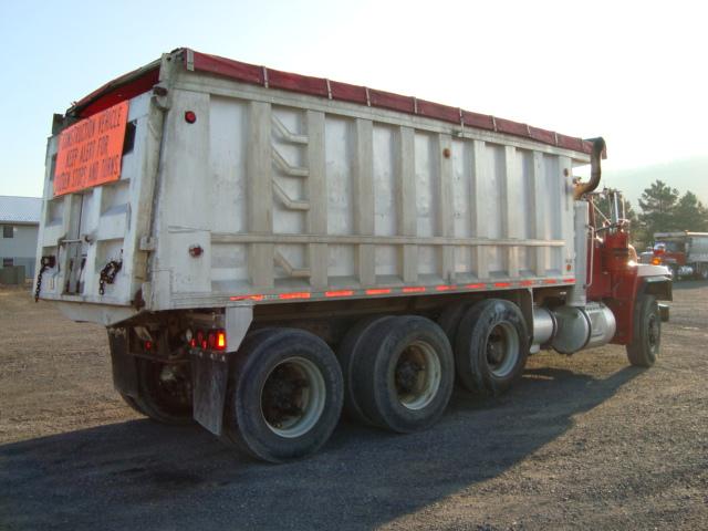 (Unit #7-49) 1993 MACK Model RD688S Tri-Axle Dump Truck, VIN# 1M2P267C7PM01