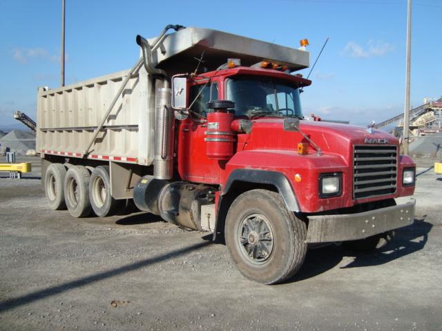 (Unit #7-219) 1993 MACK Model RD688S Tri-Axle Dump Truck, VIN# 2M2P270CXPC0