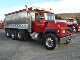 (Unit #7-80) 1999 MACK Model RD688S Tri-Axle Dump Truck, VIN# 1M2P270C0XM04