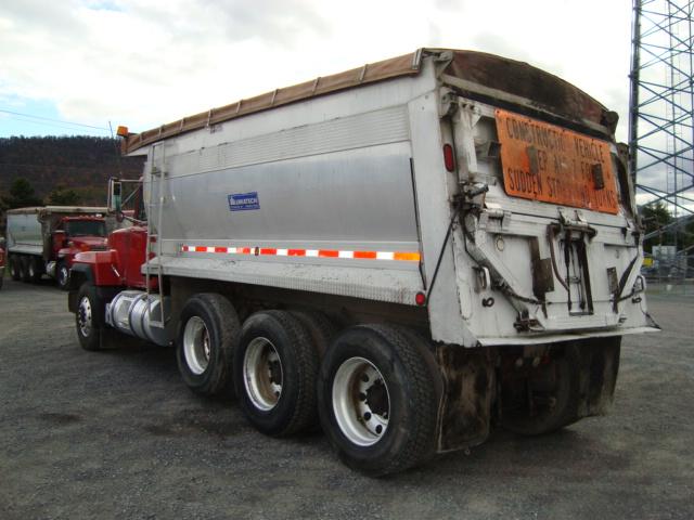 (Unit #7-61) 1998 MACK Model RD688S Tri-Axle Dump Truck, VIN# 1M2P270C1VM03