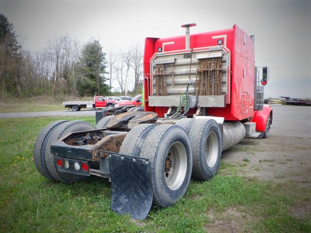 Unit #9130 2004 PETERBILT Model 379 Tandem Axle Truck Tractor, VIN# 1XP5DB9