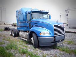 Unit #9141 2005 MACK Model Vision CXN613 Tandem Axle Truck Tractor,