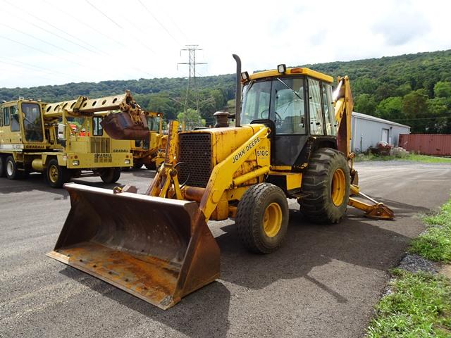 (Unit# 10-109) 1990 JOHN DEERE Model 510C Tractor Loader Backhoe, s/n 76481