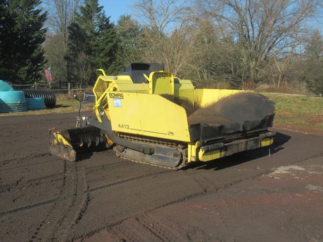 2007 BOMAG Model 4413 Crawler Asphalt Paver, s/n 911835181010, powered by C