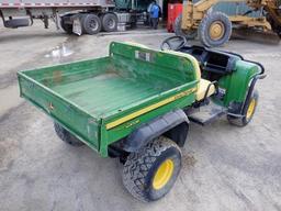 JOHN DEERE 4x4 Gator, s/n Unknown (missing plate), powered by 2 cylinder gas engine and hydrostatic