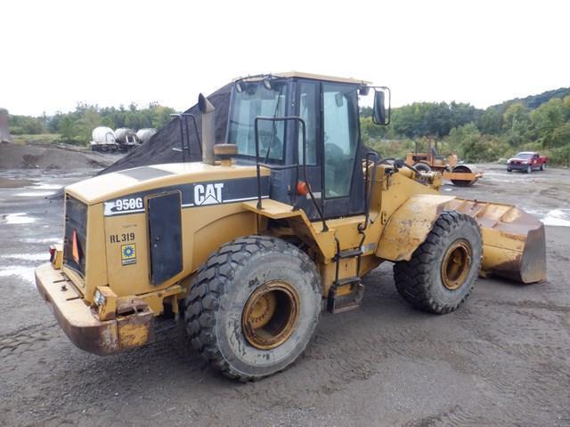 1998 CATERPILLAR Model 950G Rubber Tired Loader, s/n 3JW00748, powered by Cat 3126 diesel engine and