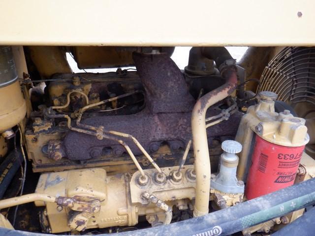 1985 CATERPILLAR Model D4E Crawler Tractor, s/n 51X01273, powered by Cat 3304 diesel engine and