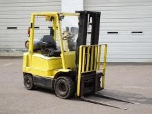 2000 HYSTER Model H35XM, 3,300# Cushion Tired Forklift, s/n D001H06210X, powered by LP gas engine