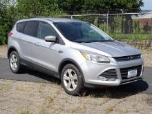 2016 FORD Escape SE, 4x4 Sport Utility Vehicle, VIN# 1FMCU9GX1GUA42135, powered by 1.6L Eco Boost