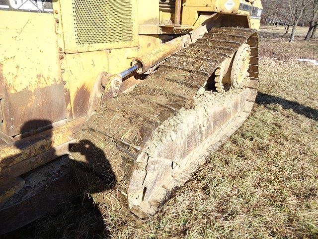 1995 CATERPILLAR Model D4H Series II Crawler Tractor, s/n 8PB06217, powered by Cat 3204 diesel