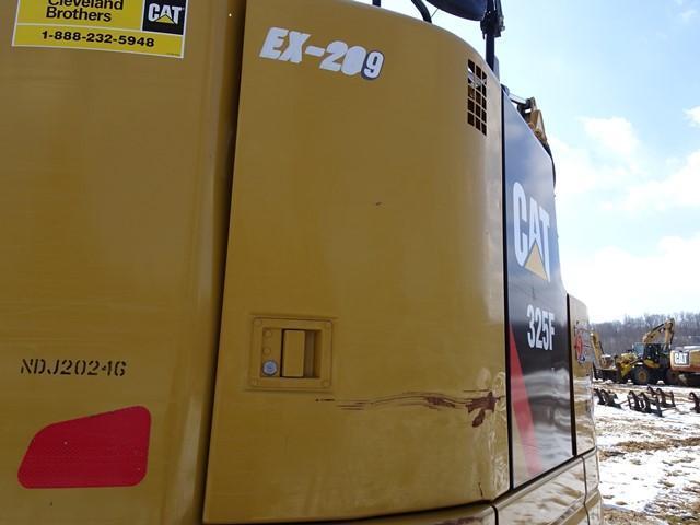 2018 CATERPILLAR Model 325F LCR Hydraulic Excavator, s/n NDJ20246, powered by Cat C4.4 diesel engine