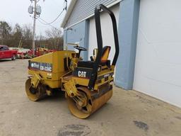 1997 CATERPILLAR Model CB224C Tandem Vibratory Roller, s/n 3AL01024, powered by Hatz diesel engine