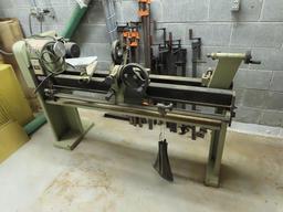 UNUSED MINI MAX T/124 Wood Lathe, s/n KK/038540, single phase electric, 16" max diameter, 4' max