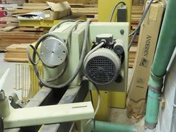 UNUSED MINI MAX T/124 Wood Lathe, s/n KK/038540, single phase electric, 16" max diameter, 4' max