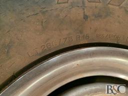 (1) 265/75 R16 Michelin on 8 Hole Rim