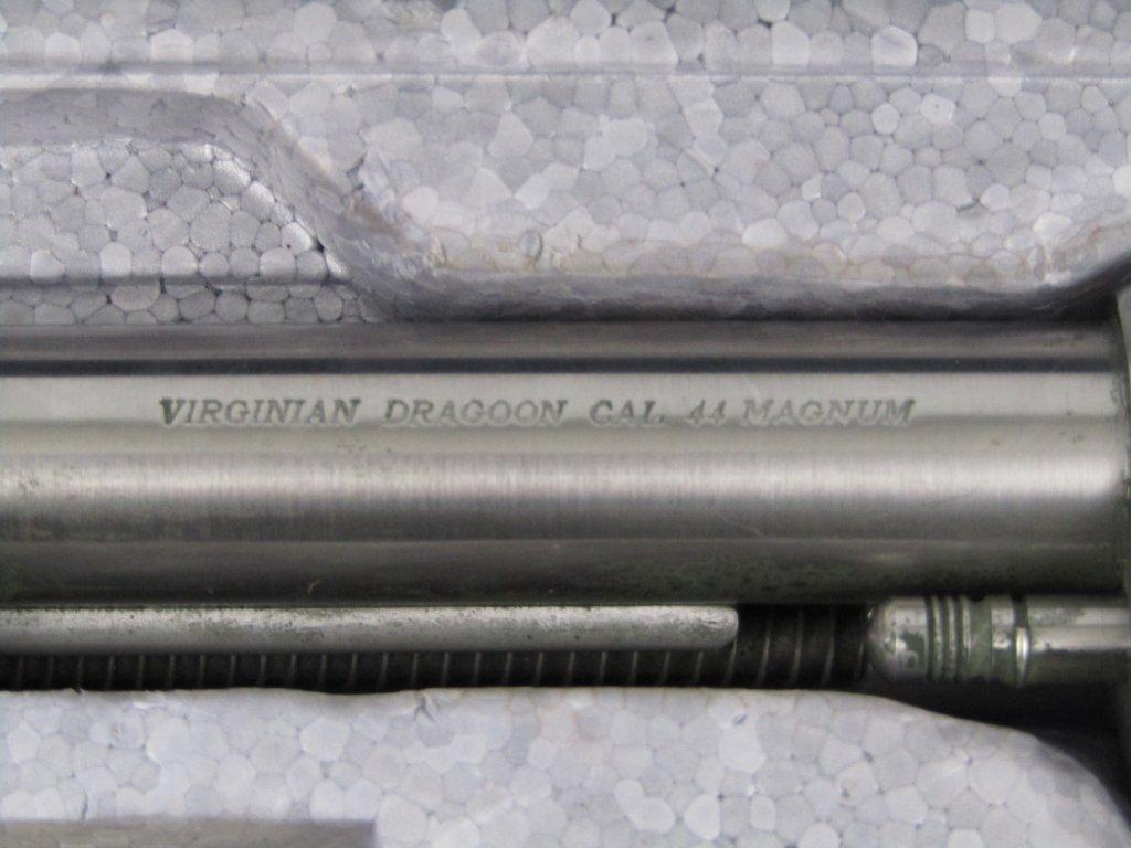 Dan Wesson "Virginian" Dragoon 44 Mag Rev. Dan Wesson "Virginian" Dragoon,  44 Mag Rev. 2 sets of gr