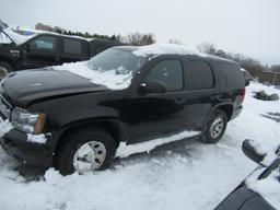 "13 Chevrolet Tahoe  Subn BK 8 cyl  4X4; Started with Jump on 2/11/21 AT PB PS R AC PW VIN: 1GNSK2E0