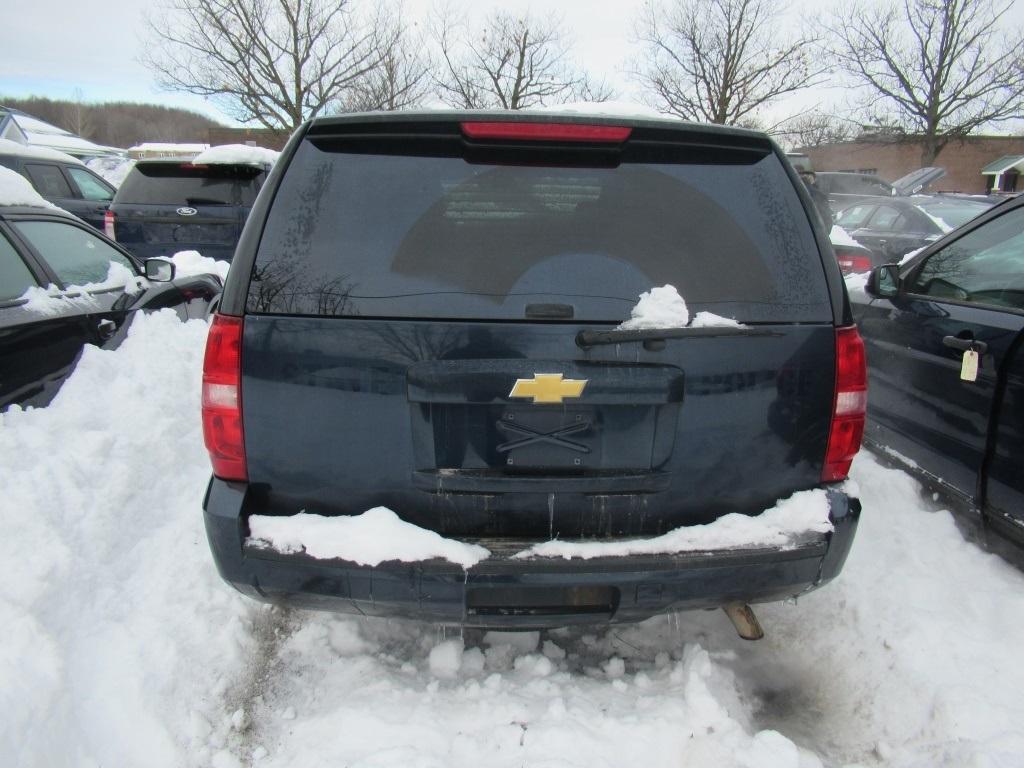 "12 Chevrolet Tahoe  Subn BL 8 cyl  Started with Jump on 2/11/21 AT PB PS R AC PW VIN: 1GNLC2E09CR31