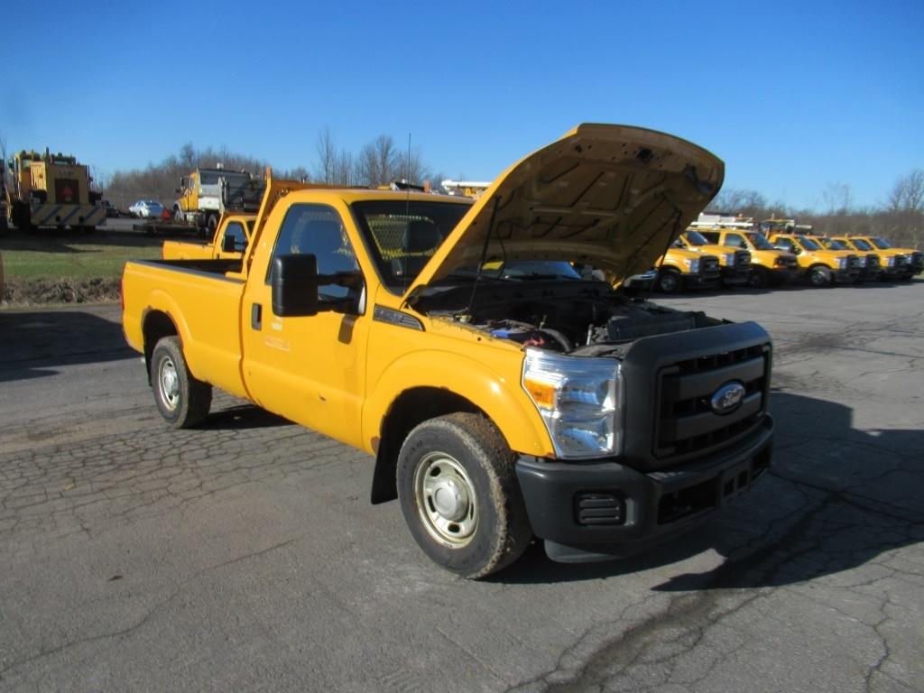 11 Ford F250  Pickup YW 8 cyl  Started with Jump on 4/8/21 AT PB PS R AC VIN: 1FTBF2A60BEB48368; Def