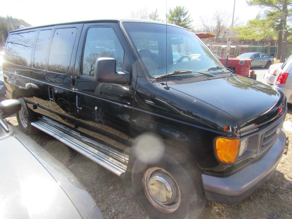 06 Ford E350  Van BK 10 cyl  Started with Jump on 3/22/21 AT PB PS R AC PW VIN: 1FBNE31S36HA07340; D