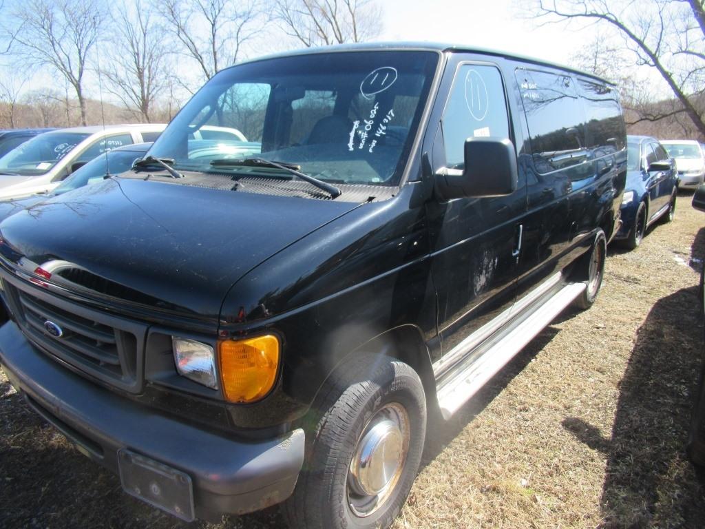 06 Ford E350  Van BK 10 cyl  Started with Jump on 3/22/21 AT PB PS R AC PW VIN: 1FBNE31S36HA07340; D