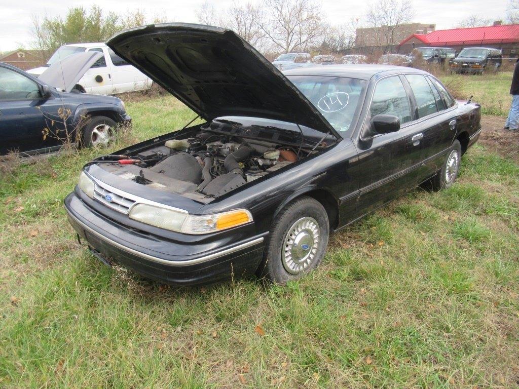 97 Ford Crown Victoria  4DSD BK 8 cyl  Started with Jump on 12/20/2020 AT P