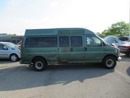 00 Chevrolet Express  Van GR 8 cyl  Started with Jump on 5/28/21 AT PB PS R