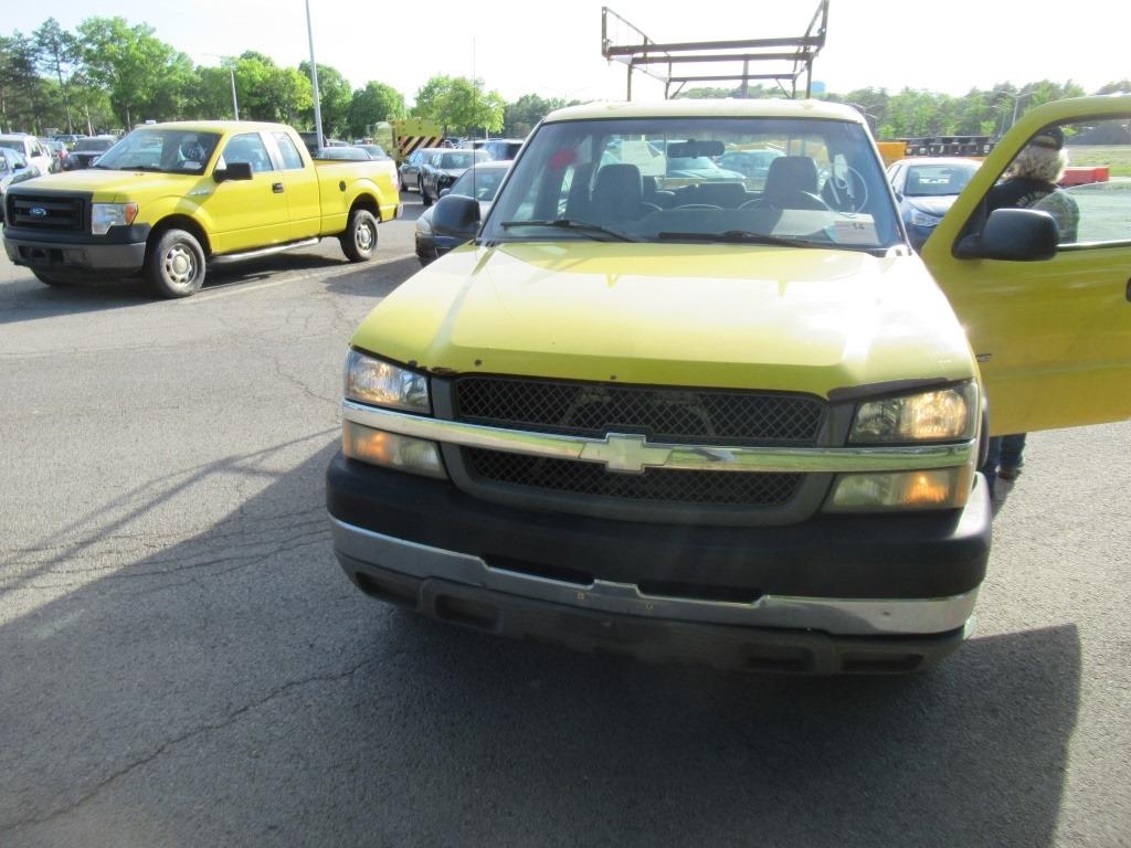 03 Chevrolet C2500  Pickup YW 8 cyl  Started on 5/28/21 AT PB PS R AC PW VI