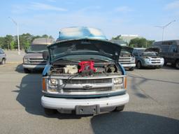 99 Chevrolet Express  Van BL 8 cyl AT PB PS R AC PW VIN: 1GAHG39R5X1119290;