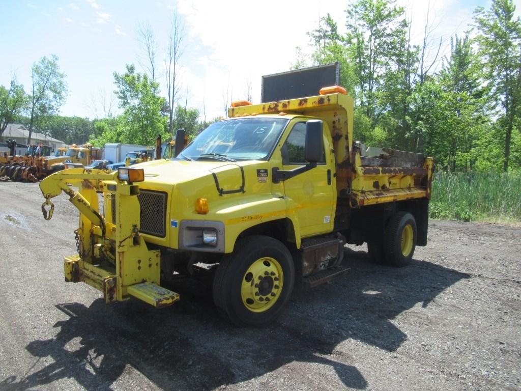 08 Chevrolet C7000  Dump YW 6 cyl  Diesel; Started on 6/14/21 AT PB PS R AC