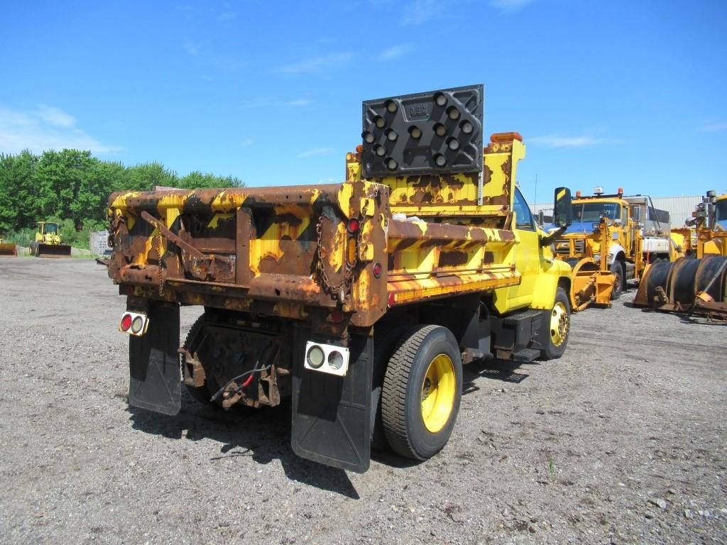 08 Chevrolet C7000  Dump YW 6 cyl  Diesel; Started on 6/14/21 AT PB PS R AC