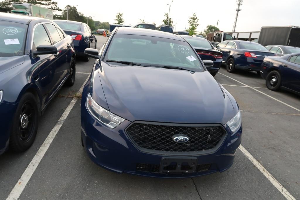 15 Ford Taurus  4DSD BL 6 cyl  4X4; No Start 8/10 AT PB PS R AC PW VIN: 1FAHP2MT2FG146372; Defects: 