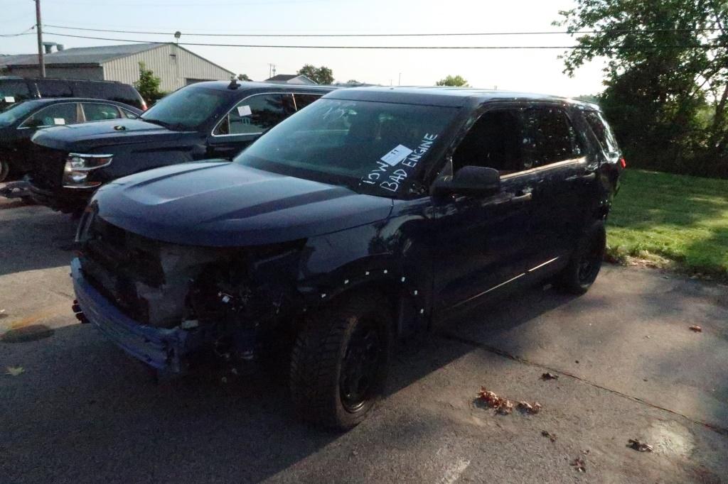"15 Ford Explorer  Subn BL 6 cyl AWD;Engine/Transmission apart; Didnt Start 8/25/21 AT PB PS R AC PW