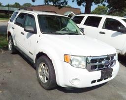 "08 Ford Escape  Subn WH 4 cyl  Hybrid; Did not Start on 8/25/21 AT PB PS R AC PW VIN: 1FMCU49H98KE4