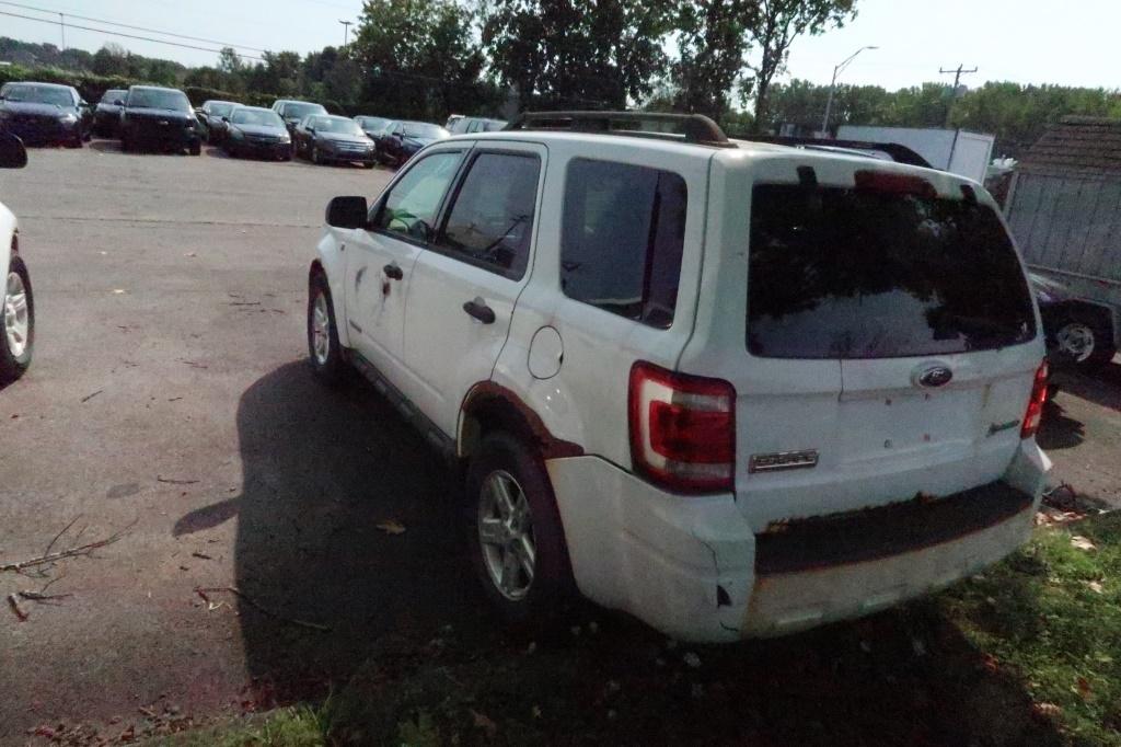 "08 Ford Escape  Subn WH 4 cyl  Hybrid; Did not Start on 8/25/21 AT PB PS R AC PW VIN: 1FMCU49H98KE4