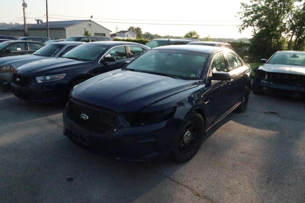 "15 Ford Taurus  4DSD BL 6 cyl  No Headlights; Started w Jump on 8/25/21 AT PB PS R AC PW VIN: 1FAHP