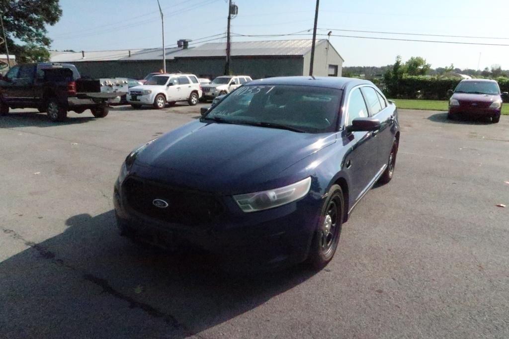 "14 Ford Taurus  4DSD BL 6 cyl  Started w Jump on 8/25/21 AT PB PS R AC PW VIN: 1FAHP2MT3EG172171; D