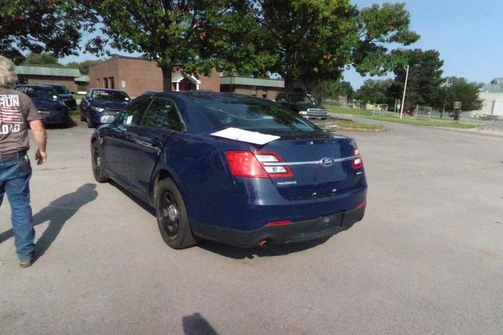 "14 Ford Taurus  4DSD BL 6 cyl  Started w Jump on 8/25/21 AT PB PS R AC PW VIN: 1FAHP2MT3EG172171; D