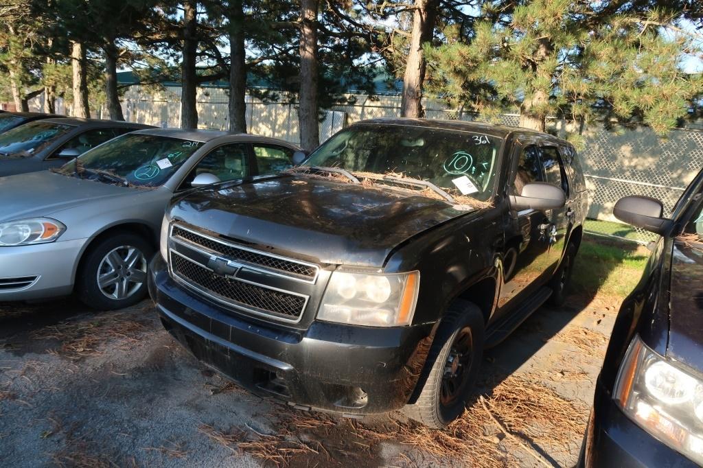 11 Chevrolet Tahoe  Subn BK 8 cyl  Did not Start 9/8/21 AT PB PS R AC PW VIN: 1GNLC2E05BR172572; Def