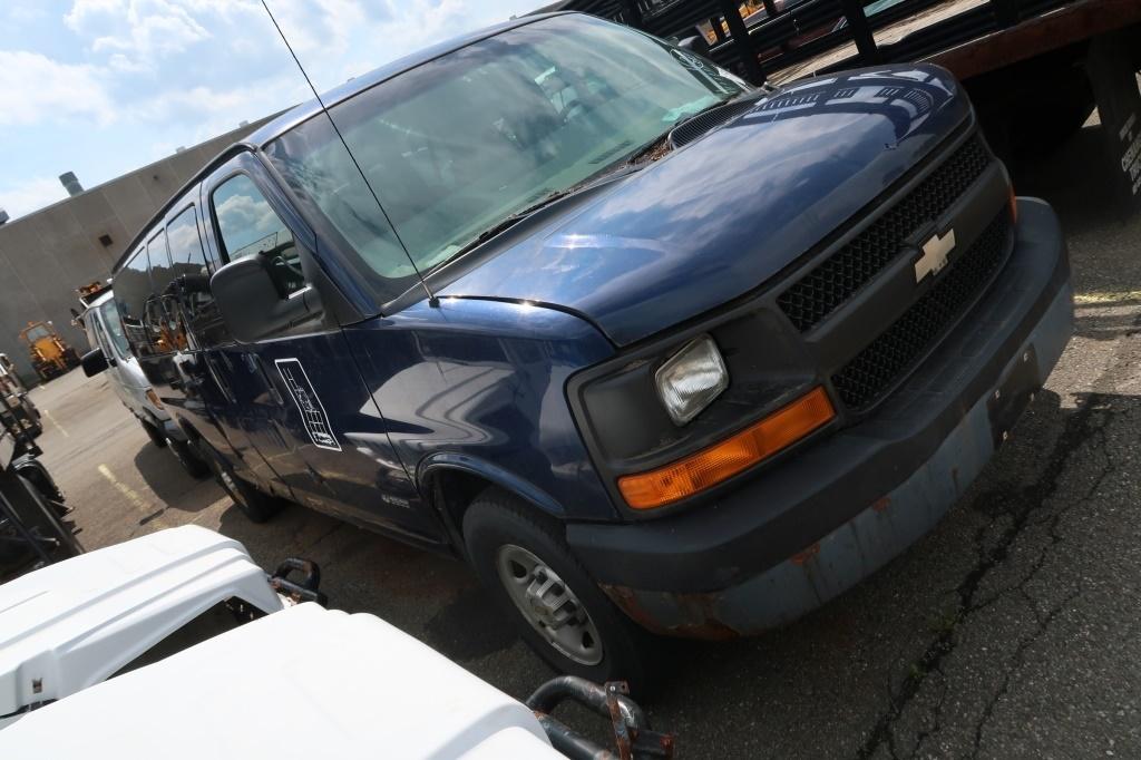 04 Chevrolet G3500  Subn BL 8 cyl  Did not Start on 9/14/21 AT PB PS R VIN: