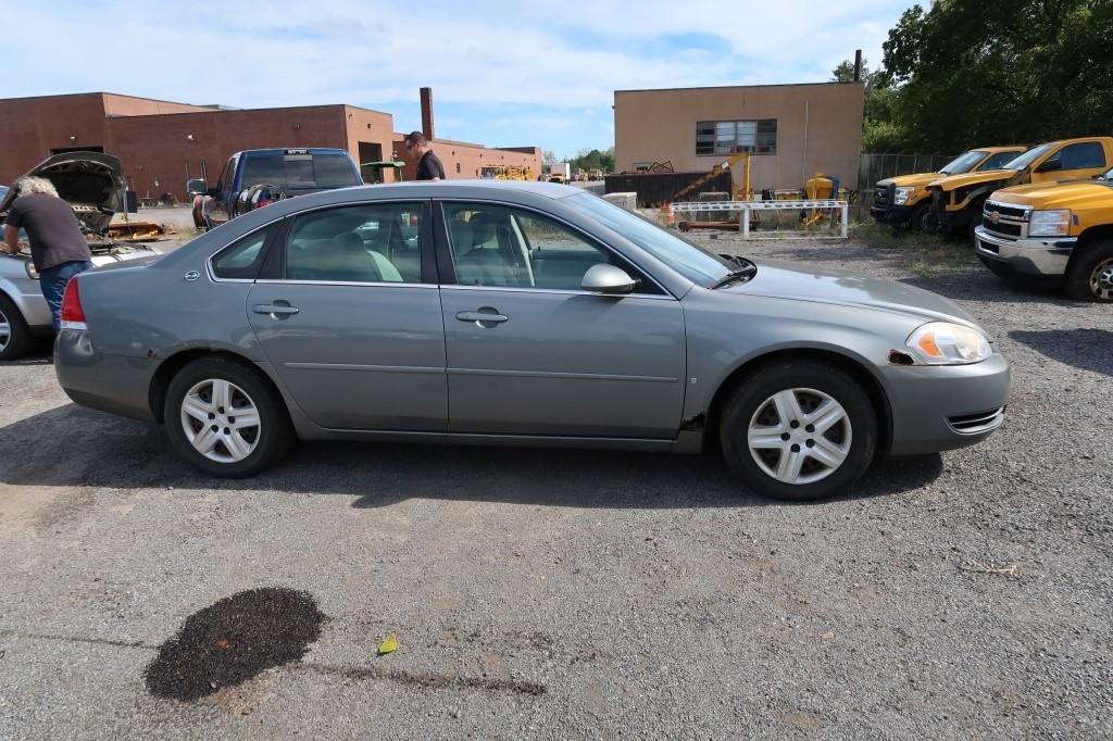 07 Chevrolet Impala  4DSD GY 6 cyl  Started w Jump on 9/21/21 AT PB PS R AC PW VIN: 2G1WB58K87927783