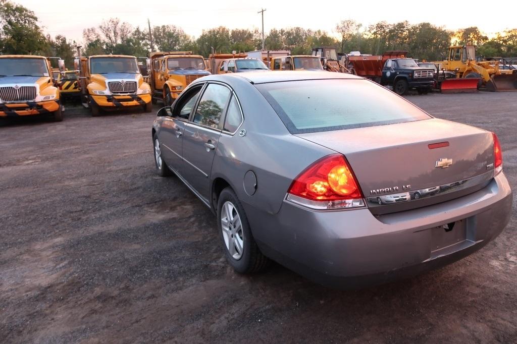07 Chevrolet Impala  4DSD GY 6 cyl  Started on 9/21/21 AT PB PS R AC PW VIN: 2G1WB58K579283172; Defe