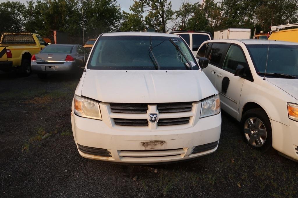 09 Dodge Grand Caravan  Subn WH 6 cyl  Did not Start on 9/21/21 AT PB PS R AC PW VIN: 2D8HN44E19R590