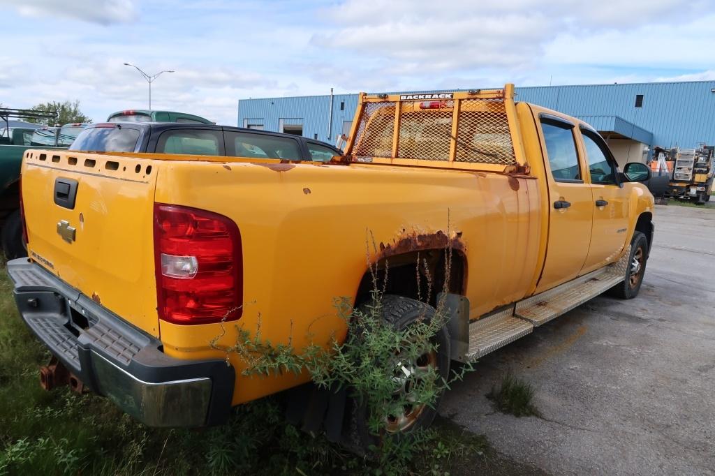 11 Chevrolet C3500  Pickup YW 8 cyl  Did not Start on 9/28/21 AT PB PS R AC VIN: 1GC4CZCG3BF249771; 