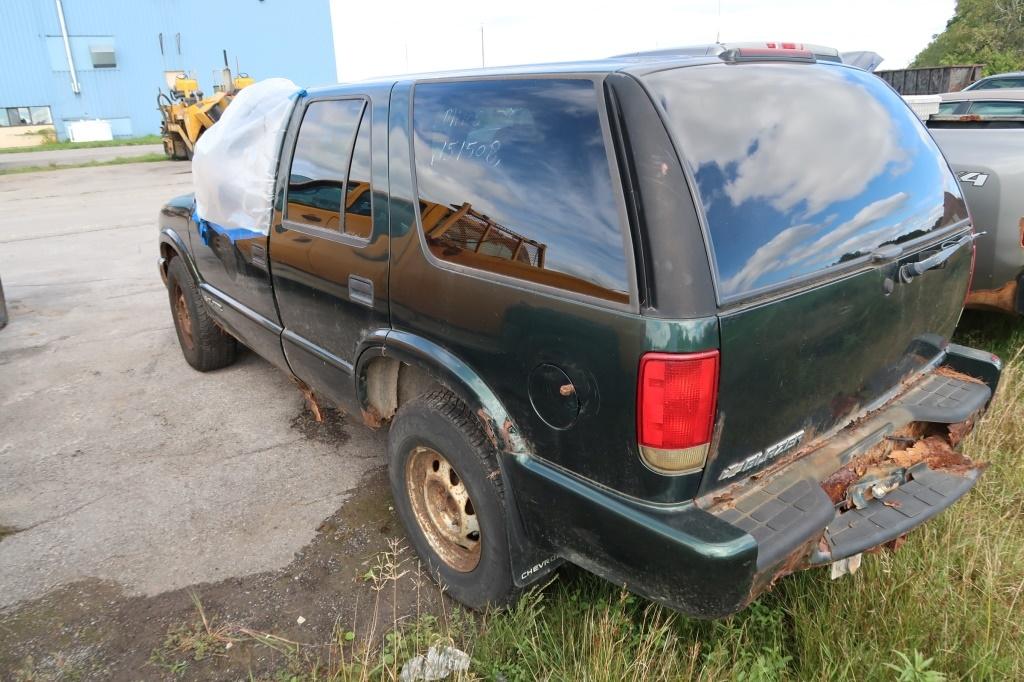 04 Chevrolet Blazer  Subn GR 6 cyl  4X4; Did not Start on 9/28/21 AT PB PS R AC PW VIN: 1GNDT13X64K1