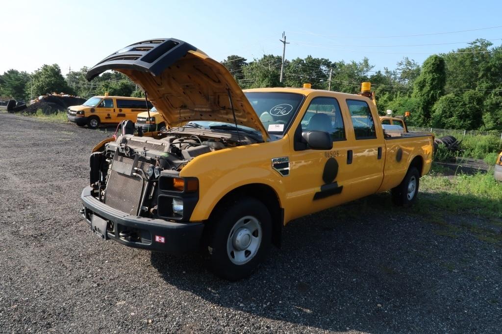 08 Ford F350  Pickup YW 8 cyl  Started w Jump on 8/12/21 PB PS VIN: 1FTWW30588EC71411; Defects: Body